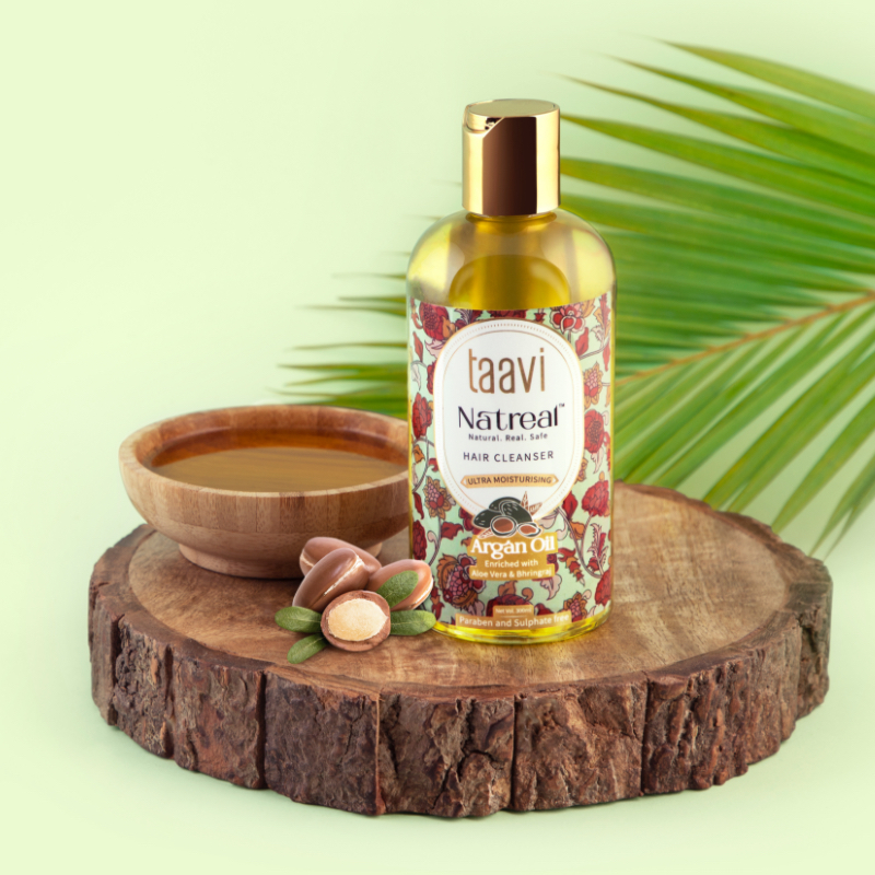 Hair cleanser with argan oil – Product catalogue designing for Taav